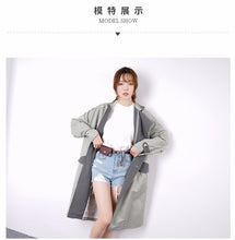 Load image into Gallery viewer, Low price Guangzhou solid color long sleeve 51%-70% leisure single adult collage/stitching stitching women's windbreaker