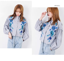 Load image into Gallery viewer, Embroidered blouse long sleeve blouse 7820
