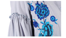 Load image into Gallery viewer, Embroidered blouse long sleeve blouse 7820