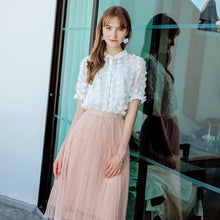 Load image into Gallery viewer, 2009 New Brand Female Garment Mesh Stitching A-shaped Skirt Fresh and Sweet Lace Half-length Skirt 28578