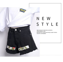 Load image into Gallery viewer, "End of season clearance 28 yuan does not return and does not change" embroidered denim shorts female Korean version of burr black hot pants 629