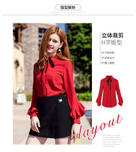 Load image into Gallery viewer, 2019 Autumn new brand women's wear lapel long-sleeve shirt temperament light cooked OL women's shirt 58900