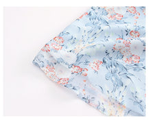 Load image into Gallery viewer, 2019 Autumn New Women's Wear 2018 Autumn Women's Printed Little Shirt Lady Snow Spinning Shirt 59032