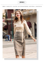 Load image into Gallery viewer, 2019 Autumn new boutique women's single-breasted splice pattern a dress retro dress 28633
