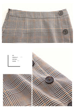 Load image into Gallery viewer, 2019 Autumn new boutique women's single-breasted splice pattern a dress retro dress 28633