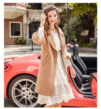 Load image into Gallery viewer, 2018 New brand women's thickened coat coat fox fur coat 97065