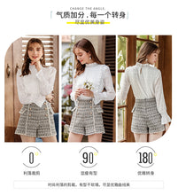 Load image into Gallery viewer, 2008 autumn and winter new high-quality women's zipper high waist retro straight trousers temperament ladies Baitie shorts 28662