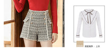 Load image into Gallery viewer, 2008 autumn and winter new high-quality women's zipper high waist retro straight trousers temperament ladies Baitie shorts 28662