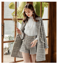 Load image into Gallery viewer, 2018 Autumn and Winter New Boutique Women's Coat Swirl Spindle Little Fragrance Coat Temperance Light Cooked Ladies 'Coat 97127