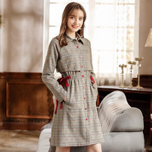 Load image into Gallery viewer, 2019 Autumn Winter new fashion women's clothing can be solved single buckle plaid windbreaker waist waist thin lady coat 97115