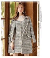 Load image into Gallery viewer, 2018 Autumn and Winter New Boutique Women's Coat Swirl Spindle Little Fragrance Coat Temperance Light Cooked Ladies 'Coat 97127