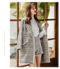 Load image into Gallery viewer, 2018 Autumn and Winter New Boutique Women's Coat Swirl Spindle Little Fragrance Coat Temperance Light Cooked Ladies 'Coat 97127