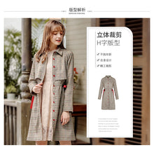 Load image into Gallery viewer, 2019 Autumn Winter new fashion women's clothing can be solved single buckle plaid windbreaker waist waist thin lady coat 97115