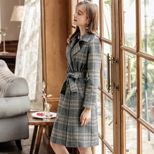 Load image into Gallery viewer, Fall and Winter 2009 New High-quality Women's Clothes with Turn-over Collar, Double-row Button Checker Overcoat, Famous Wool Wool Cloth Overcoat 97120