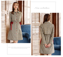 Load image into Gallery viewer, 2019 Autumn Winter new fashion women's clothing can be solved single buckle plaid windbreaker waist waist thin lady coat 97115