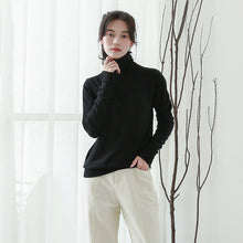Load image into Gallery viewer, South Korea's casual thin sweater for autumn and winter 2018 Women's slim fit slim pullover sweater turtleneck solid color bottoming shirt 031#