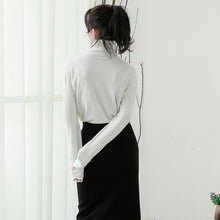 Load image into Gallery viewer, Fall/winter 2018 new Korean version of turtle neck slim solid color bottoming shirt female student pullover sweater 031#