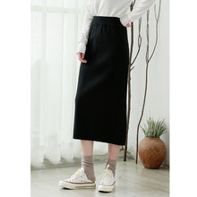 Load image into Gallery viewer, "Clearance seconds kill 56 yuan not to return and not to change" medium-length skirt women's high waist hip knitted A-line skirt 8025