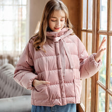 Load image into Gallery viewer, New winter 2008 women's retro white duck down warm jacket short-style thickened down jacket 97123