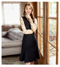 Load image into Gallery viewer, 2018 Autumn and Winter New Boutique Women's Wear Sleeveless Stripes Single Buckle Bottom Skirt Light Cooked Thin Dress 63028
