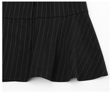 Load image into Gallery viewer, 2018 Autumn and Winter New Boutique Women's Wear Sleeveless Stripes Single Buckle Bottom Skirt Light Cooked Thin Dress 63028