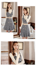 Load image into Gallery viewer, 2018 Autumn and Winter New Fashion Women's Couture Shirt Knitted Shirt Retro Show Thin 100 Skirt Set 83022