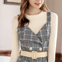 Load image into Gallery viewer, 2018 Autumn and Winter New Fashion Women's Couture Shirt Knitted Shirt Retro Show Thin 100 Skirt Set 83022