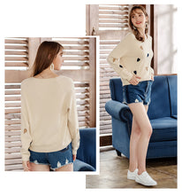 Load image into Gallery viewer, 2018 Autumn and Winter New Women's Dress INS Peach Heart Loose Coating Warm Sweaters Ladies Hundred Knitted Sweaters 79080