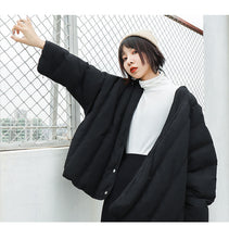 Load image into Gallery viewer, [clearing the warehouse and killing 228 yuan without refund or replacement] 90% of women in short loose down jacket, white down jacket, 2988