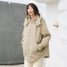 Load image into Gallery viewer, "Clearance seconds kill 156 yuan back and forth" solid color stitching cotton-padded jacket warm hooded cotton-padded jacket woman 2991