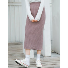 Load image into Gallery viewer, [Clearing the warehouse and killing 56 yuan per second without refund or exchange] Button skirt knitted half-length half-length half-length one-step skirt 666