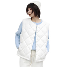 Load image into Gallery viewer, "Clearance seconds kill 136 yuan without refund or change" autumn and winter solid color down vest sleeveless down jacket 2997 for women