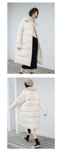 Load image into Gallery viewer, [Clearance Seconds Kill 286 Yuan, No Refund, No Exchange] Spliced Wool Neck Down Jacket Female White Duck Down Medium Long Jacket 3019