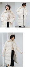 Load image into Gallery viewer, [Clearance Seconds Kill 286 Yuan, No Refund, No Exchange] Spliced Wool Neck Down Jacket Female White Duck Down Medium Long Jacket 3019