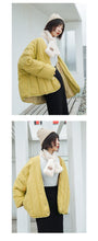 Load image into Gallery viewer, [clearing the warehouse and killing 228 yuan without refund or replacement] 90% of women in short loose down jacket, white down jacket, 2988