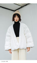Load image into Gallery viewer, [clearing the warehouse and killing 228 yuan without refund or replacement] 90% of women in short loose down jacket, white down jacket, 2988