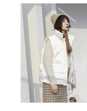 Load image into Gallery viewer, "Clearance seconds kill 156 yuan without refund or change" Korean version of down vest female collar solid color back set of female 2971