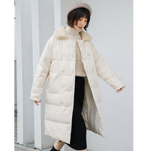Load image into Gallery viewer, [Clearance Seconds Kill 286 Yuan, No Refund, No Exchange] Spliced Wool Neck Down Jacket Female White Duck Down Medium Long Jacket 3019