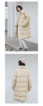 Load image into Gallery viewer, [Clearance Seconds Kill 286 Yuan, No Refund, No Exchange] Spliced Wool Neck Down Jacket Female White Duck Down Medium Long Jacket 3019