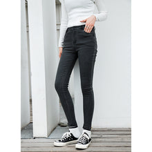 Load image into Gallery viewer, "48 yuan will not refund or change the clearance at the end of the season" in autumn and winter plus velvet trousers for women, casual denim leggings 5821