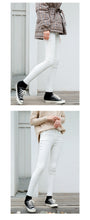 Load image into Gallery viewer, "48 yuan will not refund or change the clearance at the end of the season" in autumn and winter plus velvet trousers for women, casual denim leggings 5821