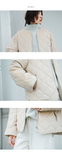 Load image into Gallery viewer, "Clearance seconds kill 156 yuan, no refund, no change" golden velvet short down jacket women down cotton jacket 3006