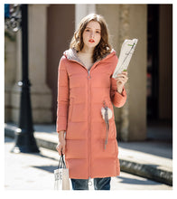 Load image into Gallery viewer, [ Journal of the Philippines] 2018 Winter new women's thickening warm jacket White Eider Lady with cap down jacket 97132