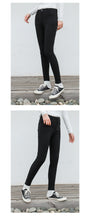 Load image into Gallery viewer, "48 yuan will not refund or change the clearance at the end of the season" in autumn and winter plus velvet trousers for women, casual denim leggings 5821