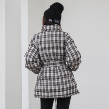 Load image into Gallery viewer, 2008 Autumn and Winter New Korean Edition Thickened Short Jacket Female Chequered 90 White Duck Down Winter Female 3017