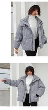 Load image into Gallery viewer, "Clearance seconds kill 228 yuan without refund or change" 2018 winter hooded bread grid down jacket 3005 women