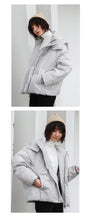 Load image into Gallery viewer, "Clearance seconds kill 228 yuan without refund or change" 2018 winter hooded bread grid down jacket 3005 women