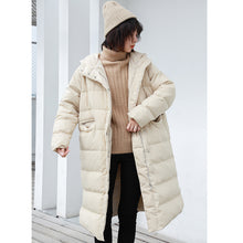 Load image into Gallery viewer, [Clearing the warehouse and killing 326 yuan per second without refund or replacement] Female 3025 with medium and long white duck down jacket