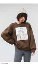 Load image into Gallery viewer, Long-sleeved printed cardigan 88556 with plush and sweater
