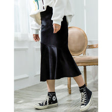 Load image into Gallery viewer, Golden velvet fishtail skirt 8886